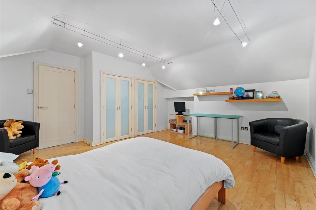 Bedroom 4