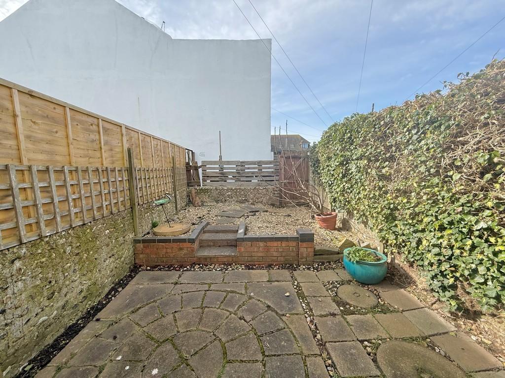 9 Albert Road Garden 1