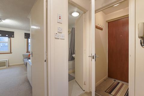 undefined, Hutcheon Low Place, Aberdeen