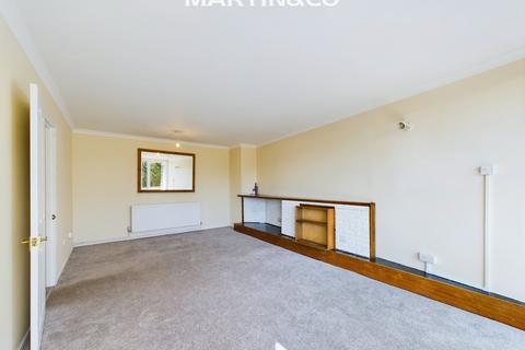 undefined, Penton Hall, Staines-upon-Thames TW18