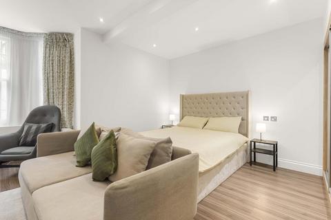 undefined, Collingham Place, London