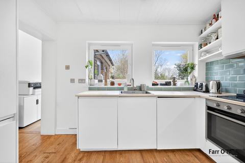 4 bedroom detached house for sale, Palmerston Road, Buckhurst Hill, IG9