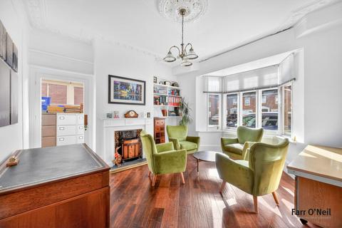 4 bedroom detached house for sale, Palmerston Road, Buckhurst Hill, IG9
