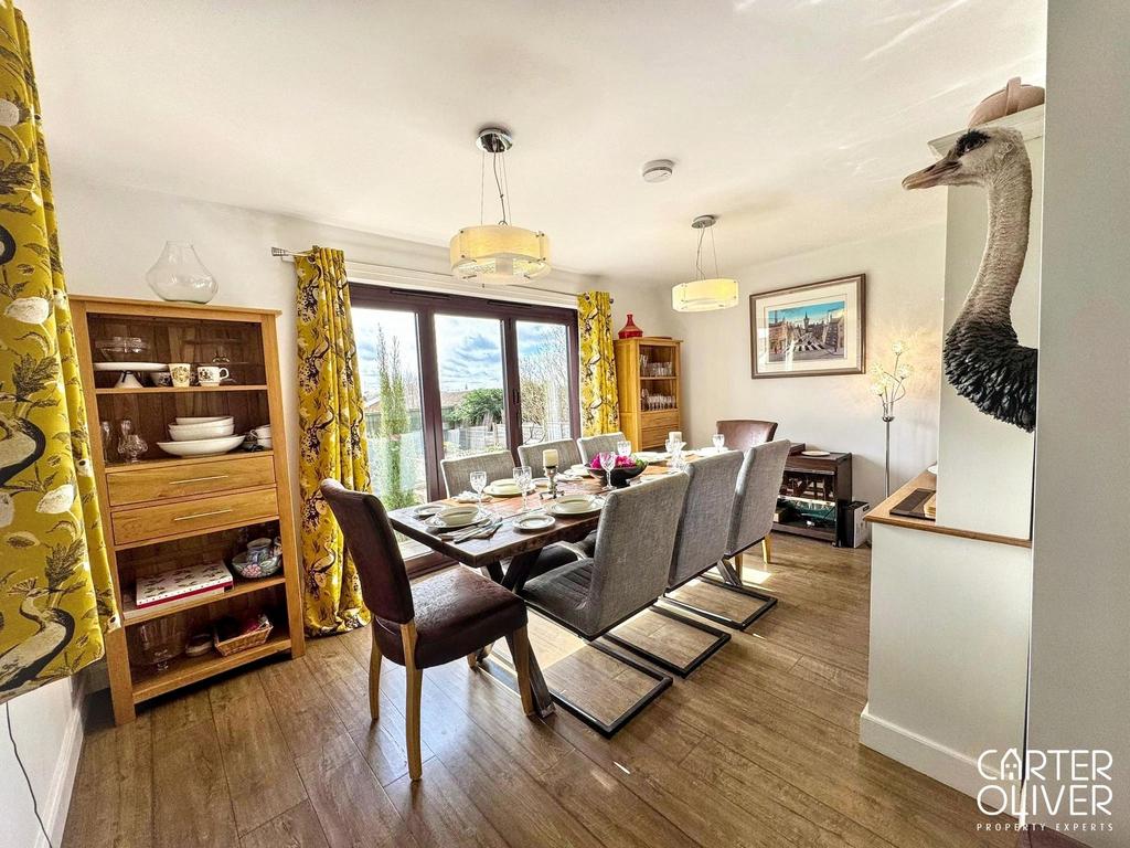 Reception 2 / Bedroom 4