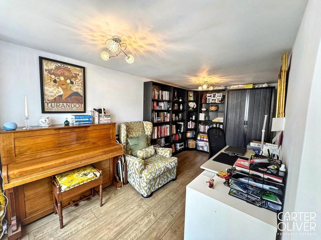 Reception 3 - Home Office