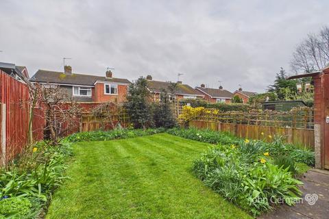 3 bedroom semi-detached house for sale, Willow Road, Barton Under Needwood