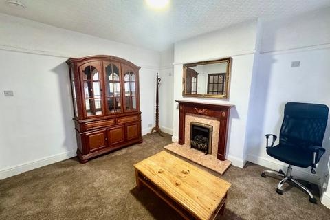 undefined, Russell Drive, Nottingham, NG8