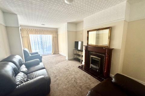 undefined, Russell Drive, Nottingham, NG8