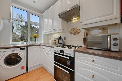 3 bedroom semi-detached house for sale, Farmstead Road, Harrow