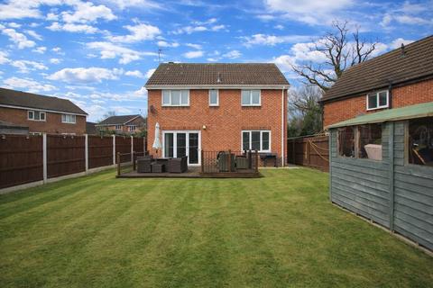 4 bedroom detached house for sale, Woodfield Close, Broughton, Chester