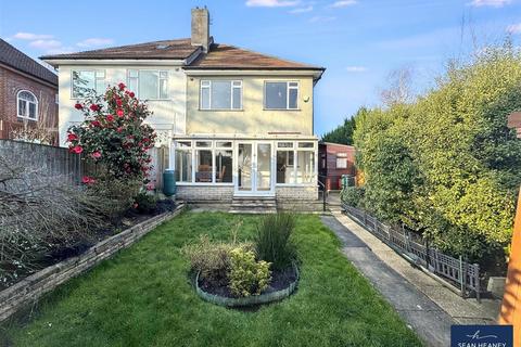 undefined, Willow Drive, Barnet EN5