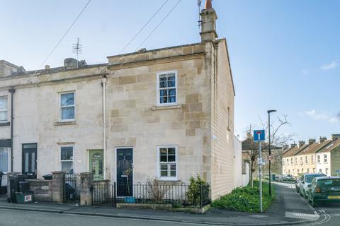 2 bedroom end of terrace house for sale, Brougham Hayes, Somerset BA2