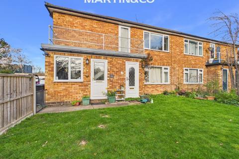 2 bedroom maisonette for sale - Latimer Road, Wokingham