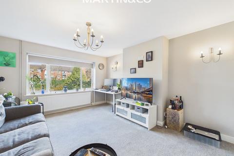 2 bedroom maisonette for sale, Latimer Road, Wokingham
