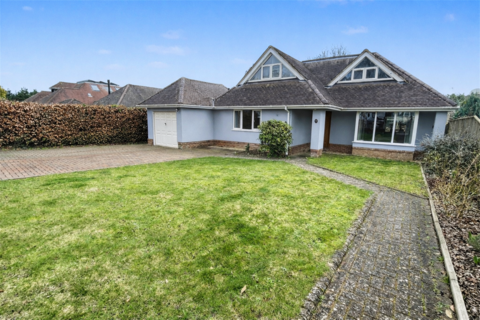 5 bedroom detached bungalow for sale - Talbot Woods