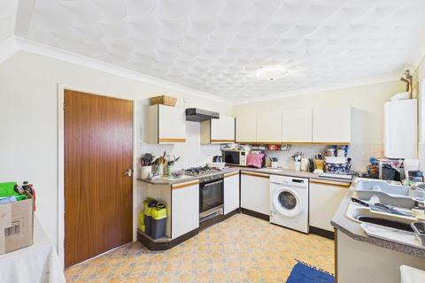 4 bedroom end of terrace house for sale, Honeysuckle Way, Bury St Edmunds IP32