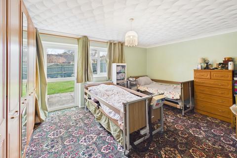 4 bedroom end of terrace house for sale, Honeysuckle Way, Bury St Edmunds IP32