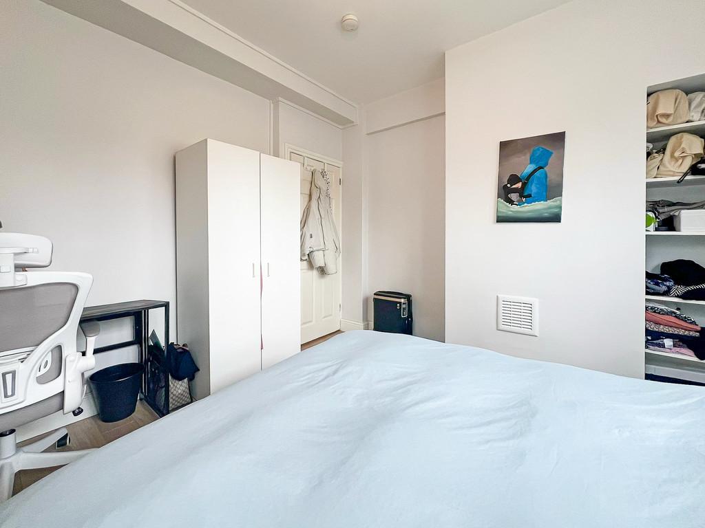 Bedroom One (3)
