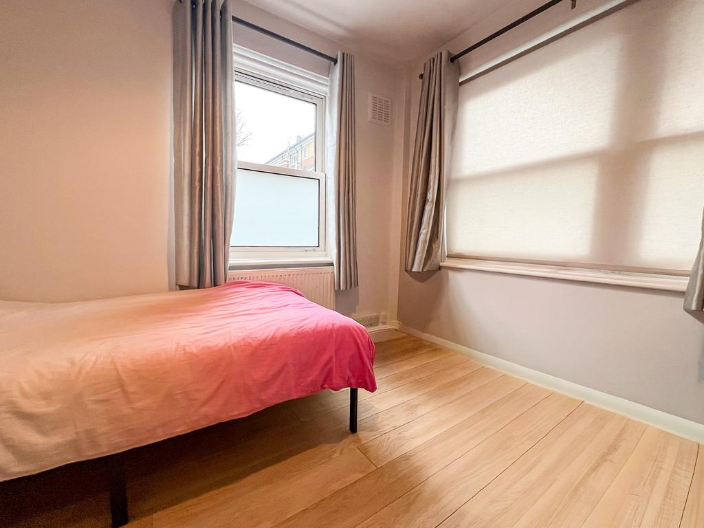 Bedroom two (3)