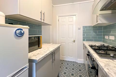 2 bedroom apartment to rent, Bermondsey Street, London SE1