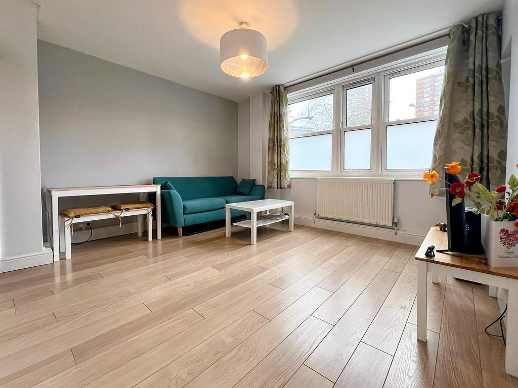 Living Room (1)
