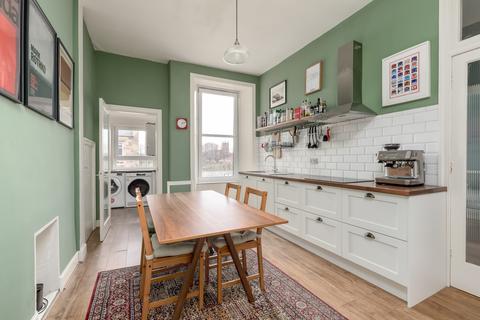 2 bedroom flat for sale, 64/6 Ashley Terrace, Edinburgh, EH11 1RU