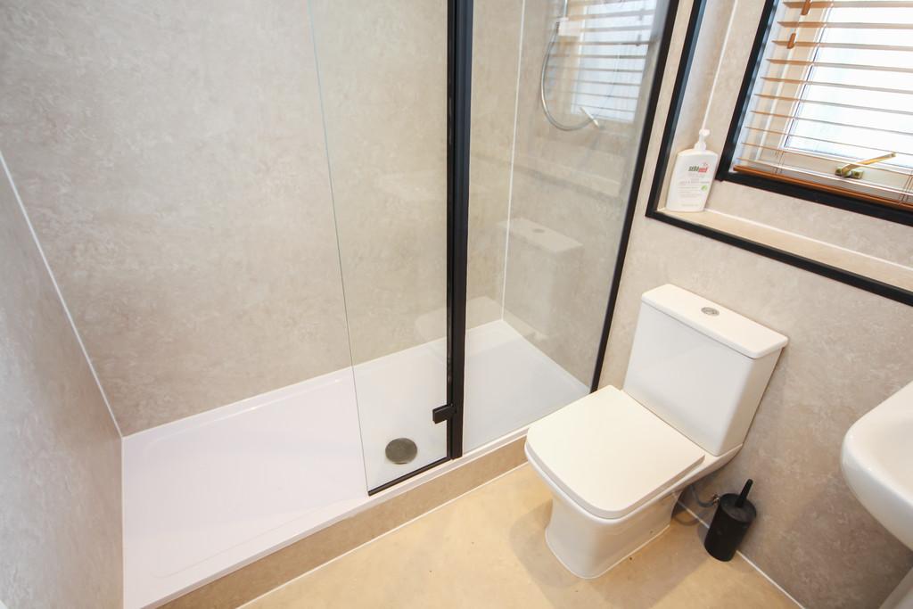 34 Ballantyne Pl - Small Redone-5