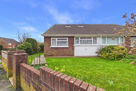 2 bedroom semi-detached bungalow for sale - Courtmount Grove, Portsmouth PO6