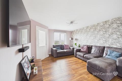 3 bedroom semi-detached house for sale, Abbot Road, Burton-on-Trent