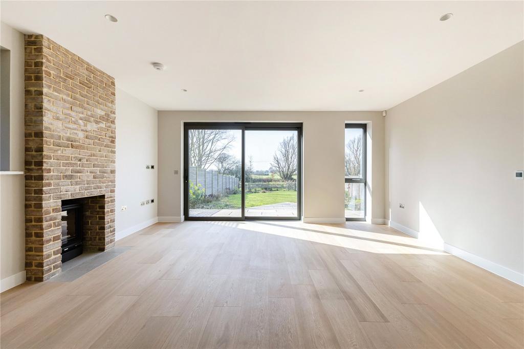Reception/Kitchen