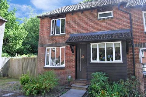 1 bedroom terraced house for sale - Overthorpe Close, Knaphill GU21 2LA