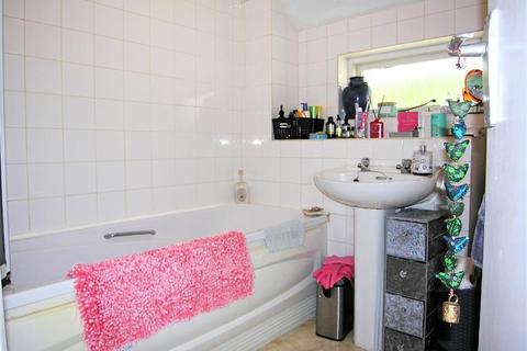 undefined, Overthorpe Close, Knaphill GU21 2LA