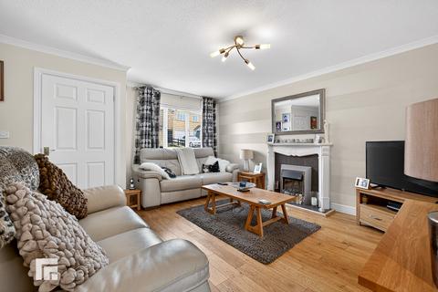 3 bedroom semi-detached house for sale, Plas Gwernen, Barry CF63