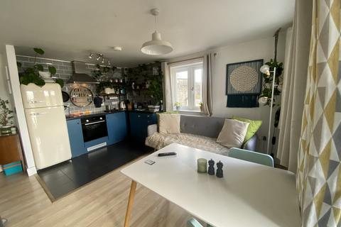 1 bedroom apartment to rent, Swingbridge House, Penryn TR10