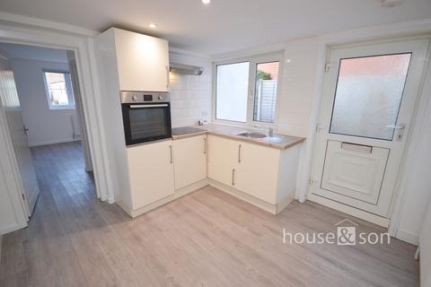 undefined, Wycliffe Road, Winton