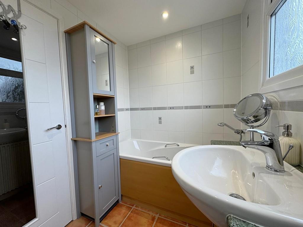Bathroom from WC