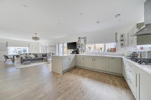 undefined, Barnfield, Billingshurst, RH14