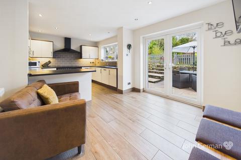 undefined, Highwood Road, Uttoxeter