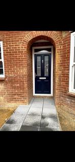 4 bedroom terraced house to rent, Salisbury Road, Reading