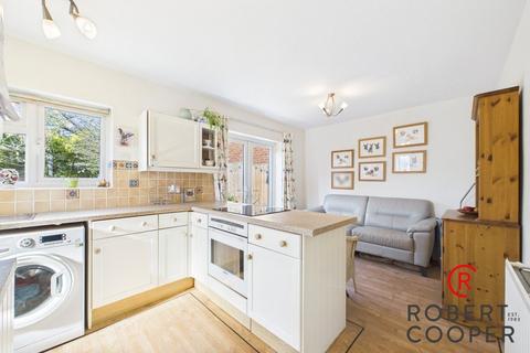3 bedroom end of terrace house for sale, Castleton Road, Eastcote, HA4