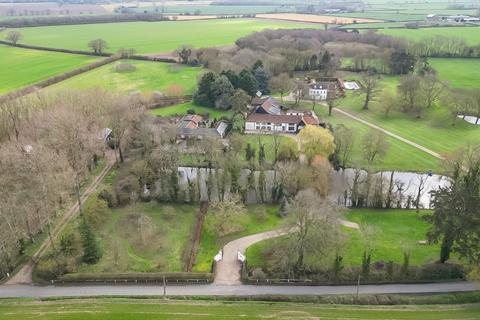 5 bedroom barn conversion for sale, Topcroft Street, Bungay