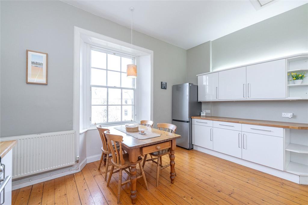 Kitchen Alt