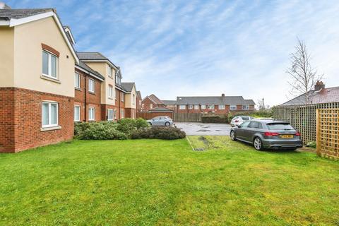 undefined, Water Lane, Totton, Southampton, Hampshire, SO40