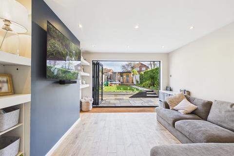 undefined, Farringdon Way, Tadley, RG26