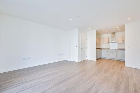 Avenue Road, Acton, LONDON, W3