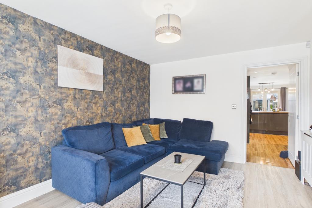 Ewe Move Spalding - Penny Gate - Living Room