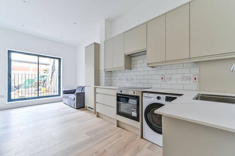 1 bedroom flat to rent, Leighton Road, NW5, Kentish Town, London, NW5