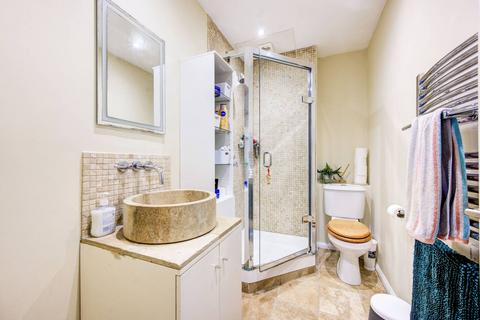 2 bedroom flat for sale, Eardley Crescent, Earls Court, London, SW5
