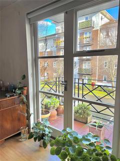 Studio for sale, Brompton Park Crescent, Fulham, London, SW6