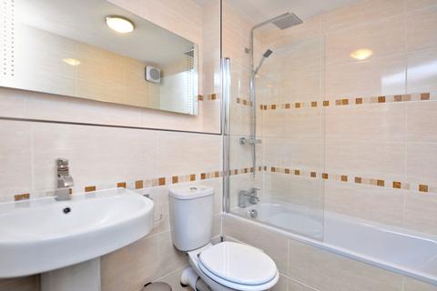 2 bedroom flat to rent, Sheepcote Road, Harrow HA1
